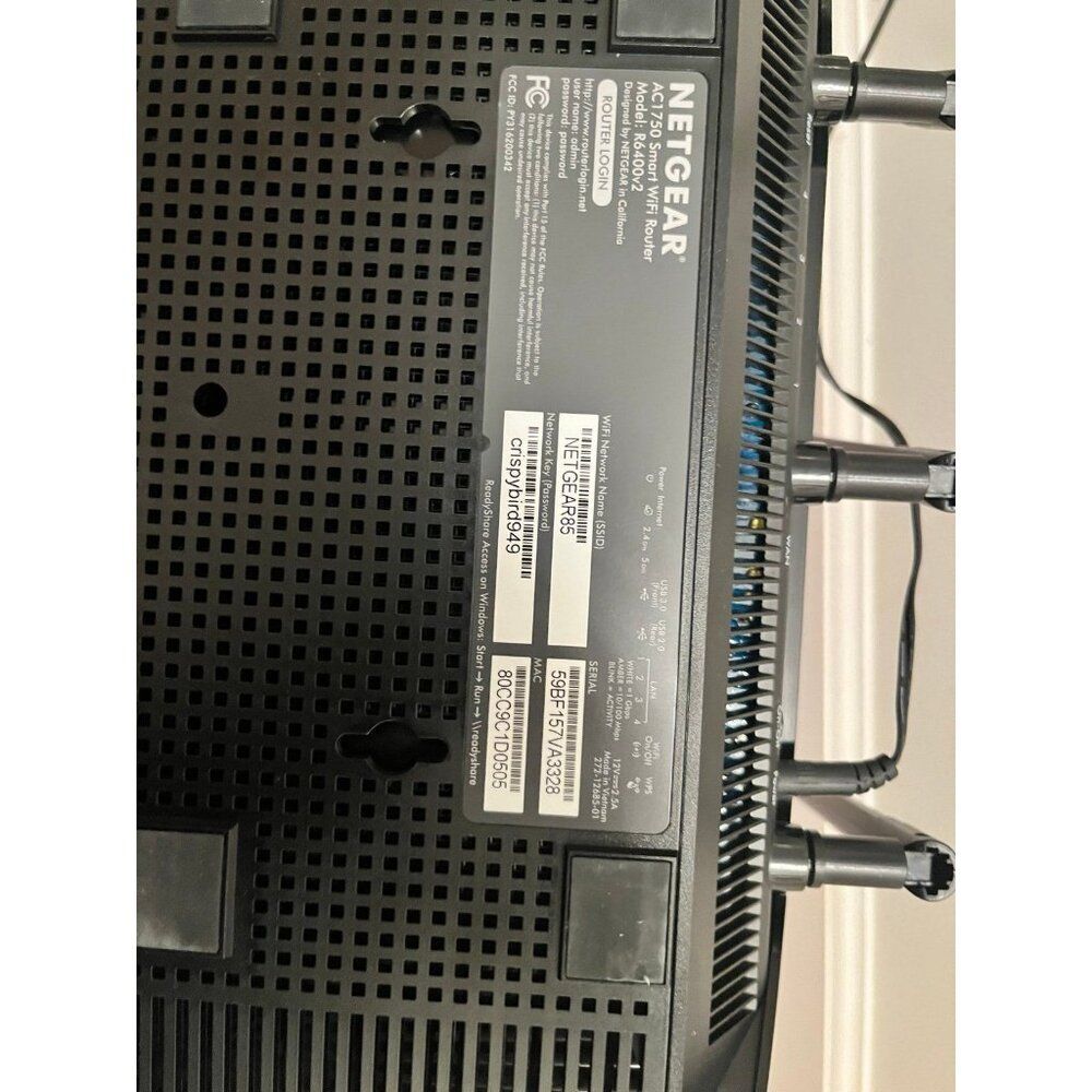 NETGEAR AC1750 Smart WiFi Router Model: R6400v2 internet - Picture 9 of 11